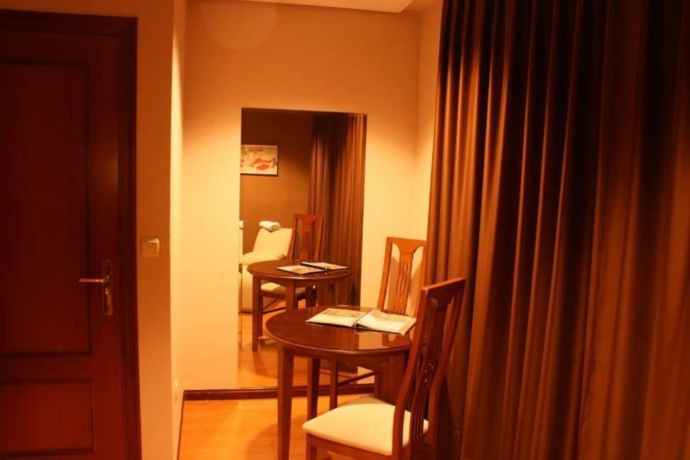 Motel Latino Llanera  Екстер'єр фото