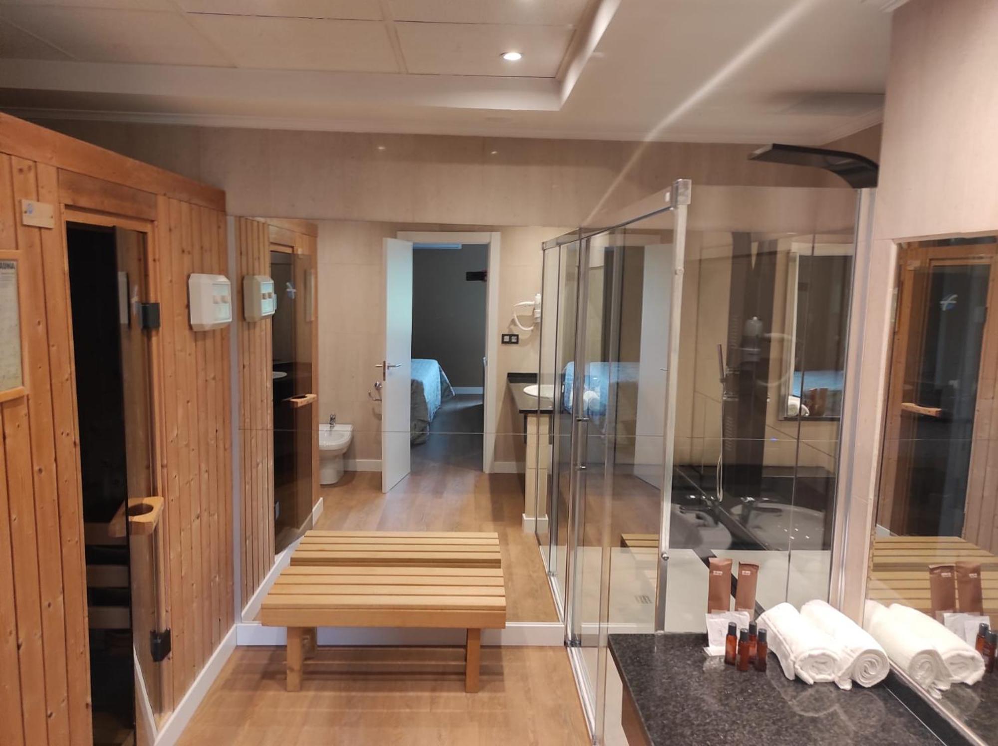 Motel Latino Llanera  Екстер'єр фото
