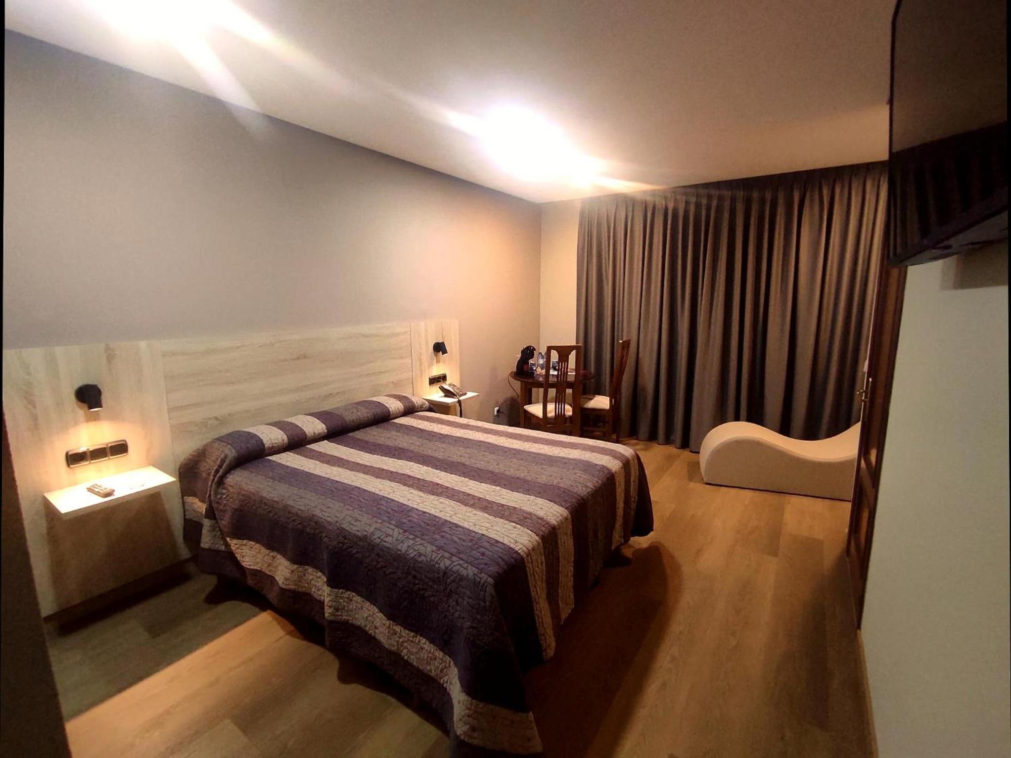 Motel Latino Llanera  Екстер'єр фото